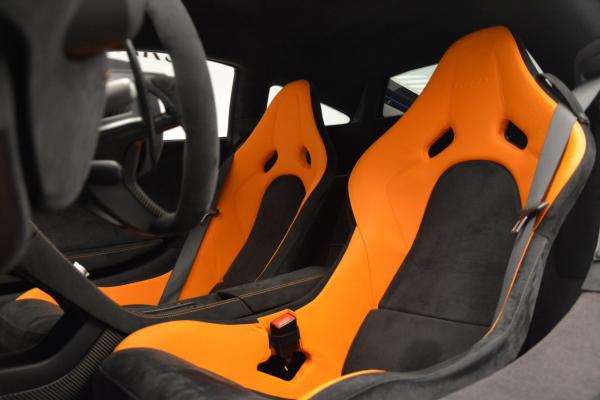 Used 2016 McLaren 675LT Coupe for sale $235,900 at Alfa Romeo of Greenwich in Greenwich CT 06830 16