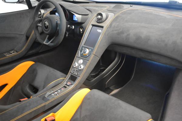 Used 2016 McLaren 675LT Coupe for sale $235,900 at Alfa Romeo of Greenwich in Greenwich CT 06830 17