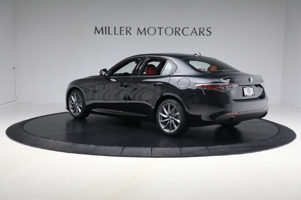 New 2024 Alfa Romeo Giulia Sprint for sale Sold at Alfa Romeo of Greenwich in Greenwich CT 06830 13