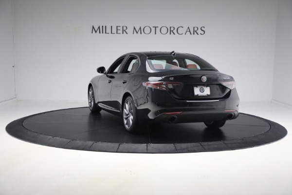 New 2024 Alfa Romeo Giulia Sprint for sale Sold at Alfa Romeo of Greenwich in Greenwich CT 06830 15