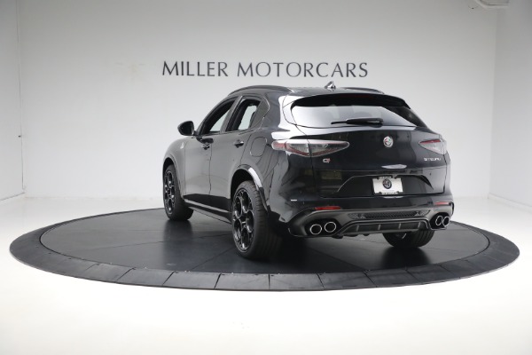 New 2024 Alfa Romeo Stelvio Quadrifoglio for sale $77,900 at Alfa Romeo of Greenwich in Greenwich CT 06830 14