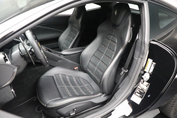 Used 2021 Ferrari Roma for sale $198,900 at Alfa Romeo of Greenwich in Greenwich CT 06830 15