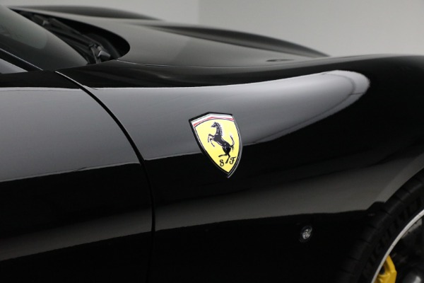 Used 2021 Ferrari Roma for sale $198,900 at Alfa Romeo of Greenwich in Greenwich CT 06830 24
