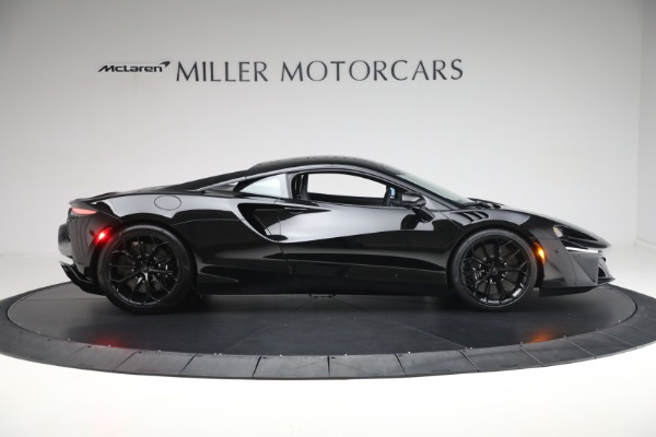 Used 2025 McLaren Artura TechLux for sale $227,900 at Alfa Romeo of Greenwich in Greenwich CT 06830 10
