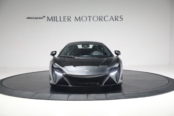 Used 2025 McLaren Artura TechLux for sale $227,900 at Alfa Romeo of Greenwich in Greenwich CT 06830 13