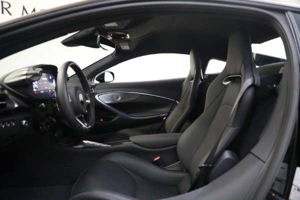 Used 2025 McLaren Artura TechLux for sale $227,900 at Alfa Romeo of Greenwich in Greenwich CT 06830 19