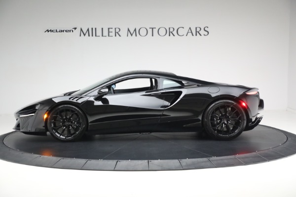 Used 2025 McLaren Artura TechLux for sale $227,900 at Alfa Romeo of Greenwich in Greenwich CT 06830 3