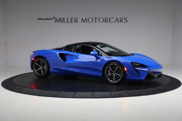 New 2025 McLaren Artura Spider Performance for sale $329,718 at Alfa Romeo of Greenwich in Greenwich CT 06830 23