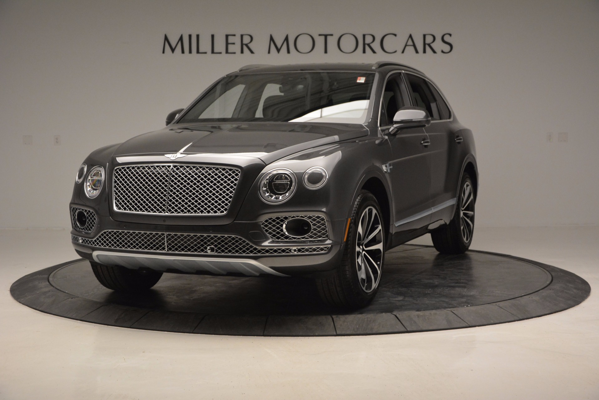 New 2017 Bentley Bentayga for sale Sold at Alfa Romeo of Greenwich in Greenwich CT 06830 1