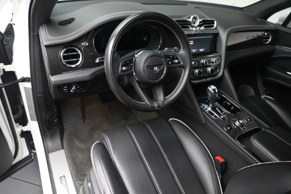 Used 2021 Bentley Bentayga V8 for sale Sold at Alfa Romeo of Greenwich in Greenwich CT 06830 14