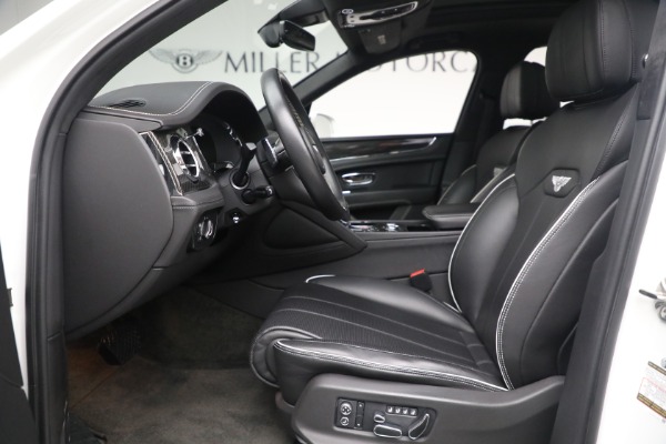 Used 2021 Bentley Bentayga V8 for sale Sold at Alfa Romeo of Greenwich in Greenwich CT 06830 15