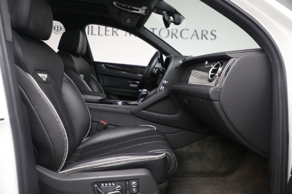 Used 2021 Bentley Bentayga V8 for sale Sold at Alfa Romeo of Greenwich in Greenwich CT 06830 22