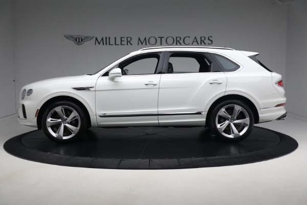 Used 2021 Bentley Bentayga V8 for sale Sold at Alfa Romeo of Greenwich in Greenwich CT 06830 3
