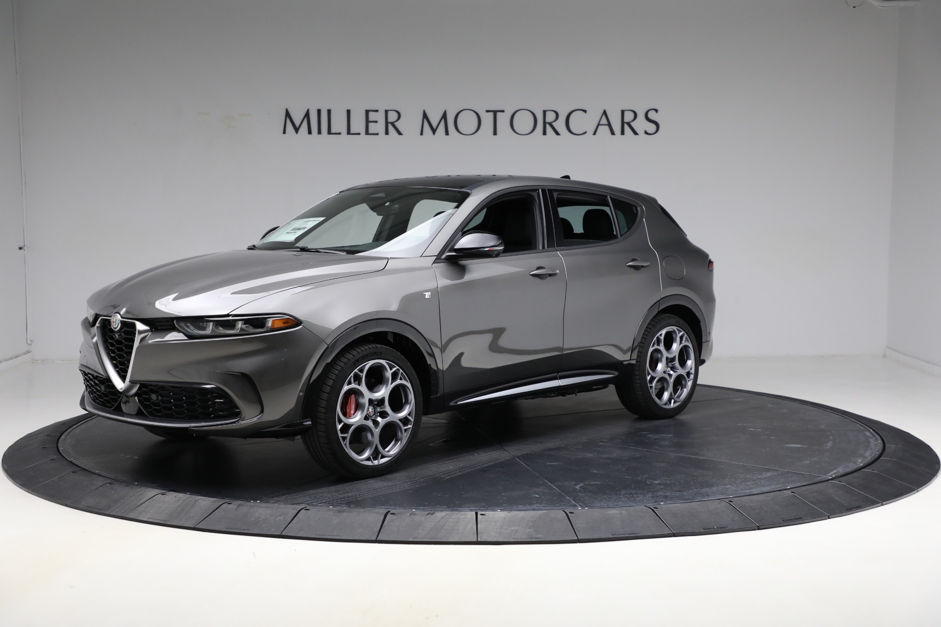 New 2024 Alfa Romeo Tonale Ti for sale Sold at Alfa Romeo of Greenwich in Greenwich CT 06830 1