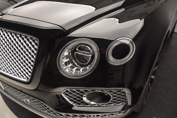 New 2017 Bentley Bentayga for sale Sold at Alfa Romeo of Greenwich in Greenwich CT 06830 14