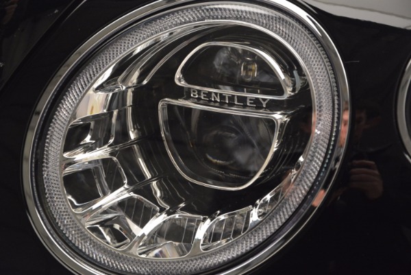 New 2017 Bentley Bentayga for sale Sold at Alfa Romeo of Greenwich in Greenwich CT 06830 15