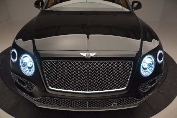 New 2017 Bentley Bentayga for sale Sold at Alfa Romeo of Greenwich in Greenwich CT 06830 16
