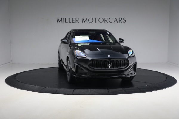 New 2025 Maserati Grecale Folgore for sale $99,900 at Alfa Romeo of Greenwich in Greenwich CT 06830 28