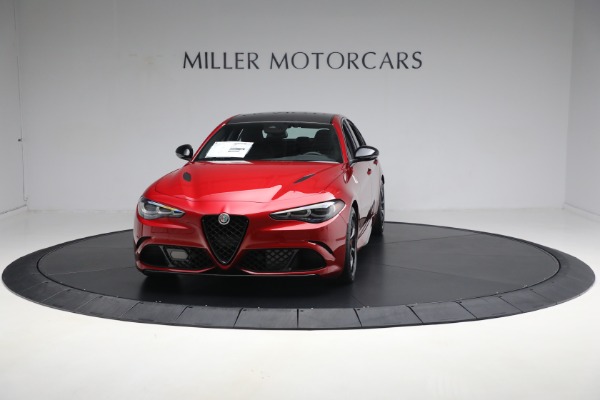 Used 2024 Alfa Romeo Giulia Quadrifoglio for sale $71,900 at Alfa Romeo of Greenwich in Greenwich CT 06830 23