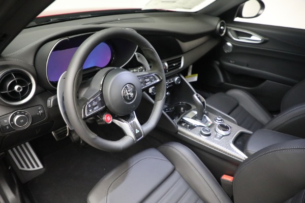 Used 2024 Alfa Romeo Giulia Quadrifoglio for sale $71,900 at Alfa Romeo of Greenwich in Greenwich CT 06830 27