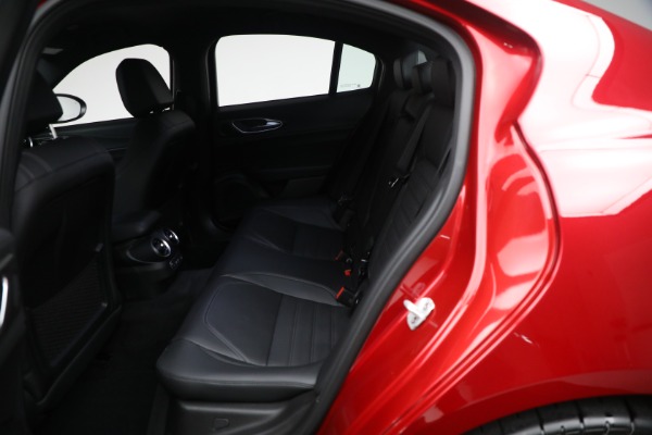 Used 2024 Alfa Romeo Giulia Quadrifoglio for sale $71,900 at Alfa Romeo of Greenwich in Greenwich CT 06830 28