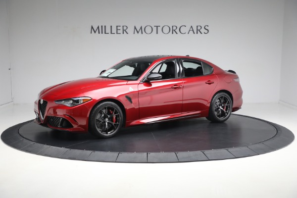 Used 2024 Alfa Romeo Giulia Quadrifoglio for sale $71,900 at Alfa Romeo of Greenwich in Greenwich CT 06830 1