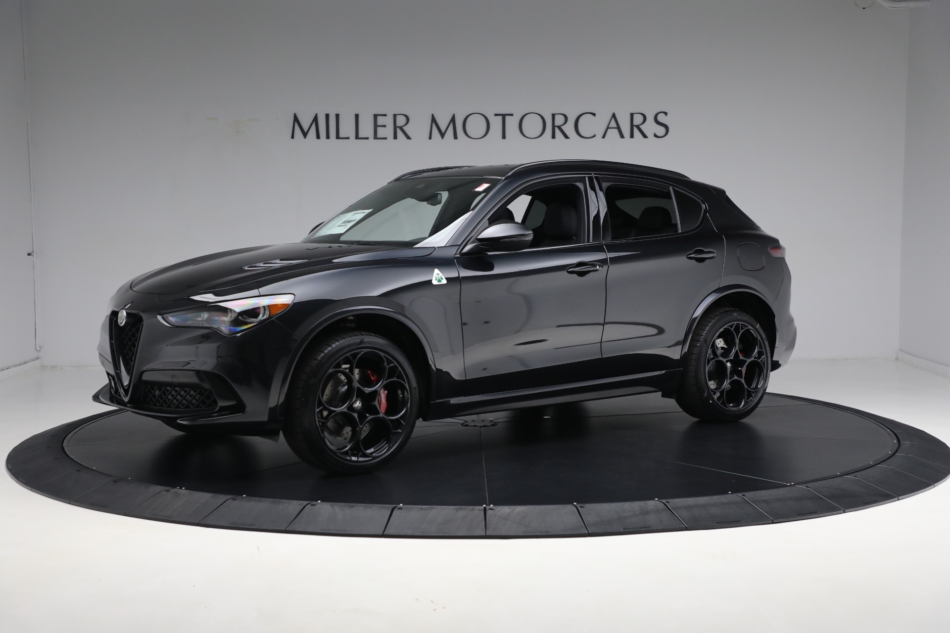 New 2024 Alfa Romeo Stelvio Quadrifoglio for sale $94,570 at Alfa Romeo of Greenwich in Greenwich CT 06830 1