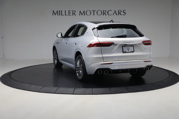 New 2024 Maserati Grecale GT for sale Sold at Alfa Romeo of Greenwich in Greenwich CT 06830 12