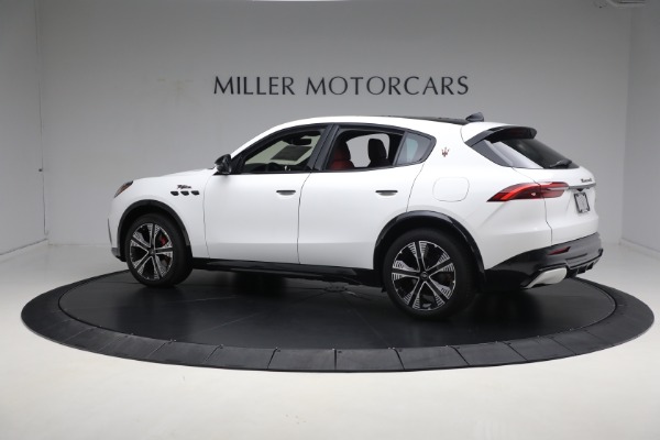 New 2025 Maserati Grecale Folgore for sale Sold at Alfa Romeo of Greenwich in Greenwich CT 06830 11