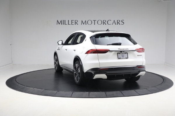 New 2025 Maserati Grecale Folgore for sale Sold at Alfa Romeo of Greenwich in Greenwich CT 06830 15
