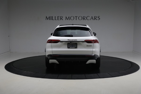 New 2025 Maserati Grecale Folgore for sale Sold at Alfa Romeo of Greenwich in Greenwich CT 06830 17