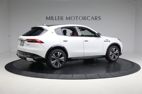 New 2025 Maserati Grecale Folgore for sale Sold at Alfa Romeo of Greenwich in Greenwich CT 06830 22