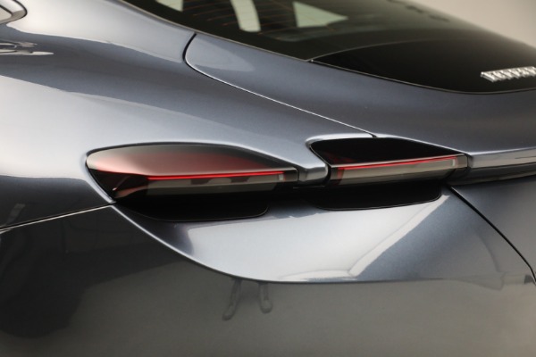 Used 2024 Ferrari Roma for sale Sold at Alfa Romeo of Greenwich in Greenwich CT 06830 24