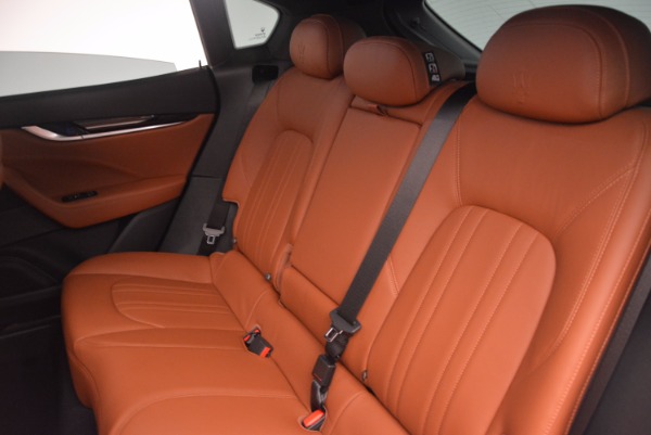 New 2017 Maserati Levante for sale Sold at Alfa Romeo of Greenwich in Greenwich CT 06830 17