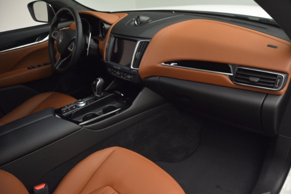 New 2017 Maserati Levante for sale Sold at Alfa Romeo of Greenwich in Greenwich CT 06830 20