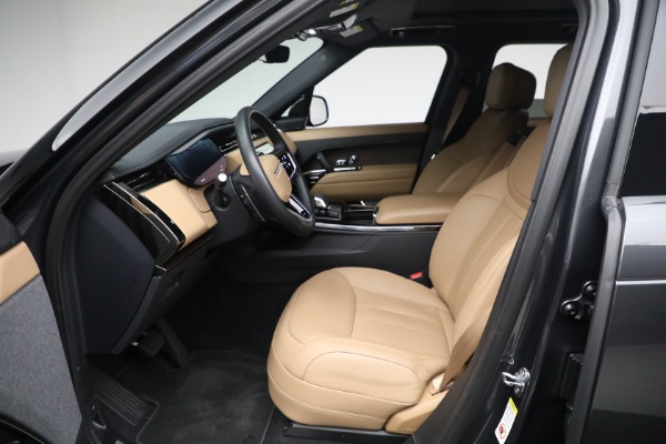 Used 2024 Land Rover Range Rover Sport P360 SE for sale Sold at Alfa Romeo of Greenwich in Greenwich CT 06830 16