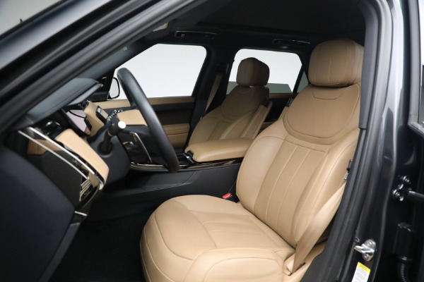 Used 2024 Land Rover Range Rover Sport P360 SE for sale Sold at Alfa Romeo of Greenwich in Greenwich CT 06830 17