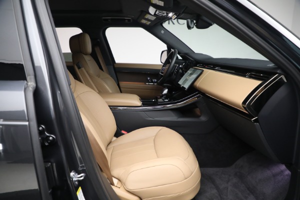Used 2024 Land Rover Range Rover Sport P360 SE for sale Sold at Alfa Romeo of Greenwich in Greenwich CT 06830 26