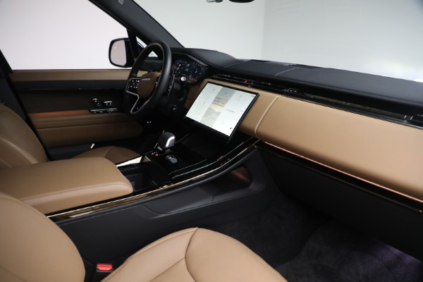 Used 2024 Land Rover Range Rover Sport P360 SE for sale Sold at Alfa Romeo of Greenwich in Greenwich CT 06830 27