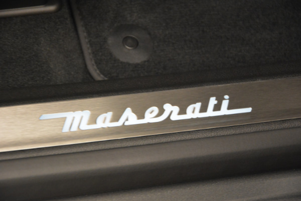 Used 2017 Maserati Levante S Ex Service Loaner for sale Sold at Alfa Romeo of Greenwich in Greenwich CT 06830 27