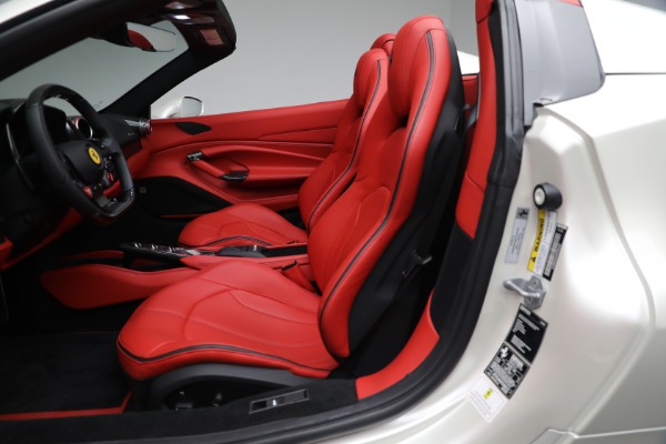 Used 2023 Ferrari F8 Spider for sale $499,900 at Alfa Romeo of Greenwich in Greenwich CT 06830 12