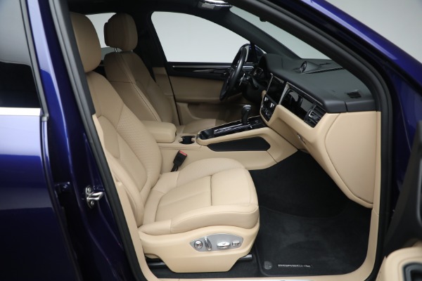 Used 2023 Porsche Macan S for sale Sold at Alfa Romeo of Greenwich in Greenwich CT 06830 20