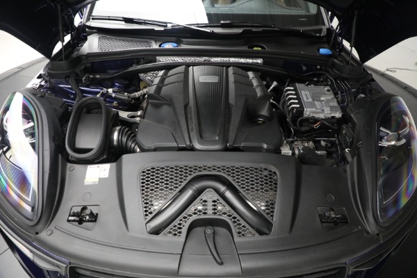 Used 2023 Porsche Macan S for sale Sold at Alfa Romeo of Greenwich in Greenwich CT 06830 27