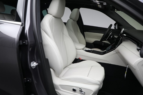 New 2024 Maserati Grecale GT for sale Sold at Alfa Romeo of Greenwich in Greenwich CT 06830 27