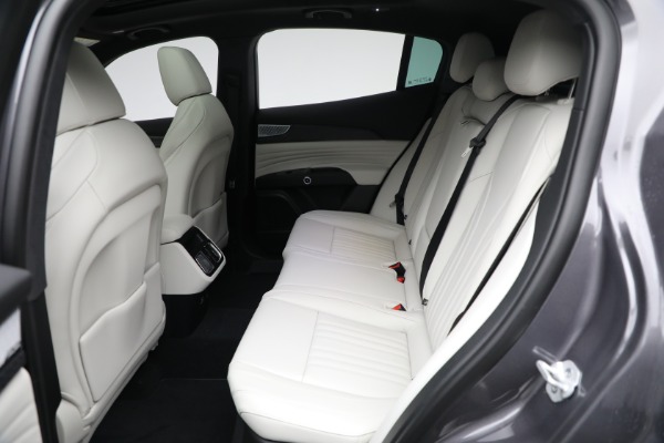 New 2024 Maserati Grecale GT for sale Sold at Alfa Romeo of Greenwich in Greenwich CT 06830 28