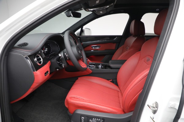New 2025 Bentley Bentayga V8 for sale Sold at Alfa Romeo of Greenwich in Greenwich CT 06830 15