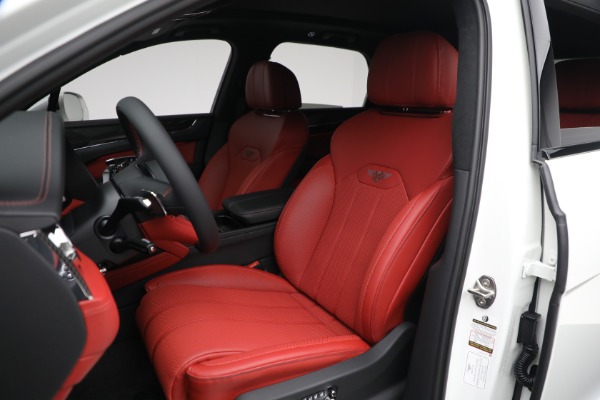 New 2025 Bentley Bentayga V8 for sale Sold at Alfa Romeo of Greenwich in Greenwich CT 06830 16