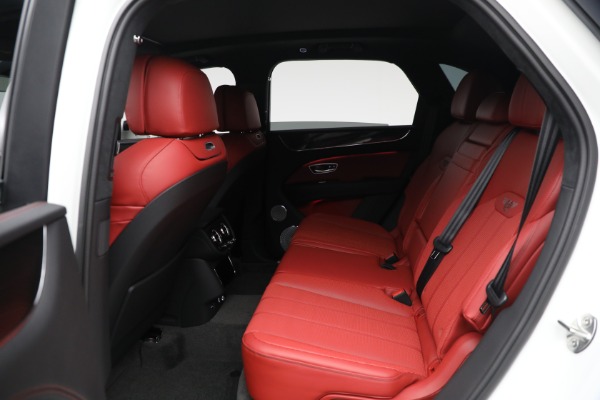 New 2025 Bentley Bentayga V8 for sale Sold at Alfa Romeo of Greenwich in Greenwich CT 06830 18