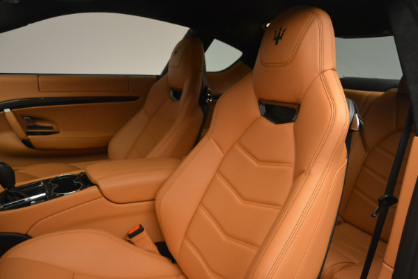 Used 2013 Maserati GranTurismo MC for sale Sold at Alfa Romeo of Greenwich in Greenwich CT 06830 17