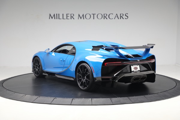 Used 2021 Bugatti Chiron Pur Sport for sale Call for price at Alfa Romeo of Greenwich in Greenwich CT 06830 5